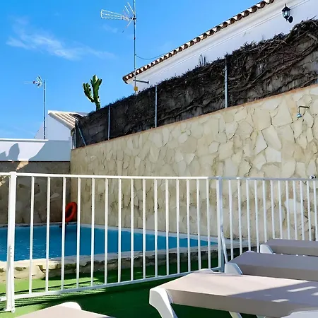 Domek alpejski Amplio Con Piscina Privada Terraza Y Barbacoa Cerca Del Pueblo