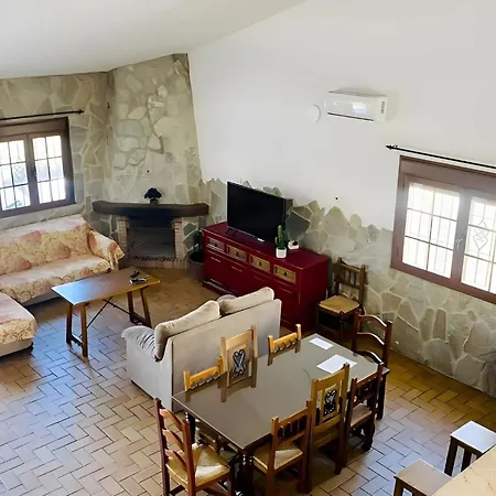 Domek alpejski Amplio Con Piscina Privada Terraza Y Barbacoa Cerca Del Pueblo